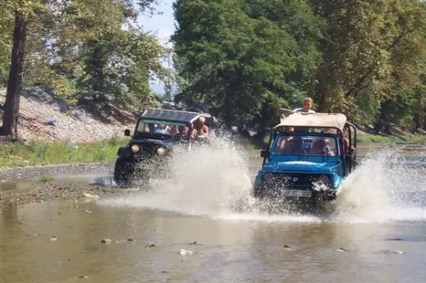 Çeşme Jeep Safari