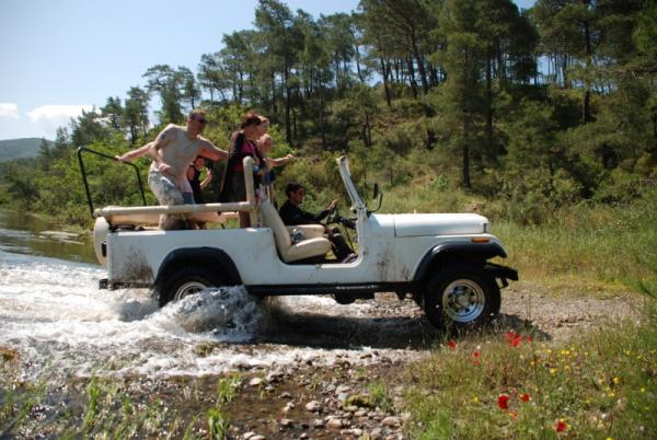 Lara Jeep Safari