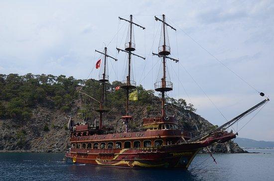 Kundu Pirate Boat Trip